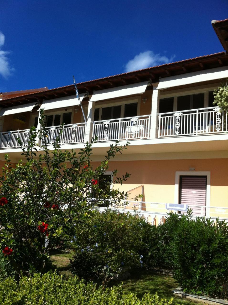 Eleni Apartments Arillas  Eksteriør billede